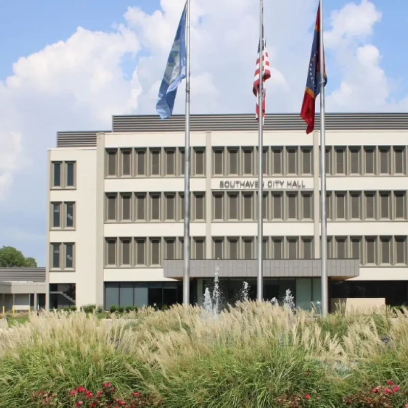 Seal of the Town of Byhalia MIssissippi.